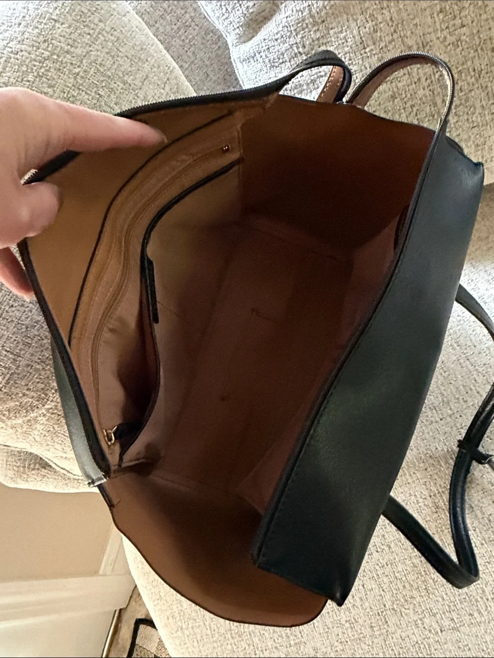 Tory Burch black robinson